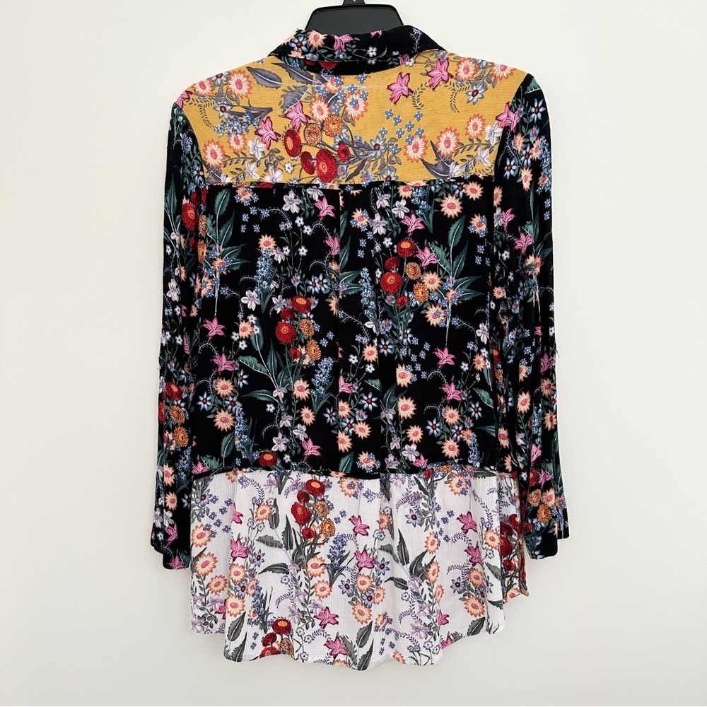 Caleaas Floral Patchwork Button Down Rayon Blouse… - image 5